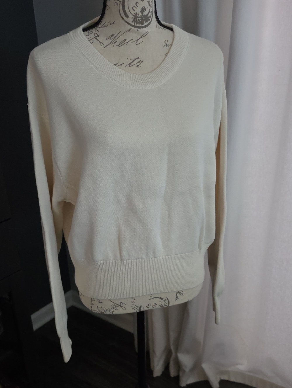 aerie Lightweight Crewneck Sweater in Ivory